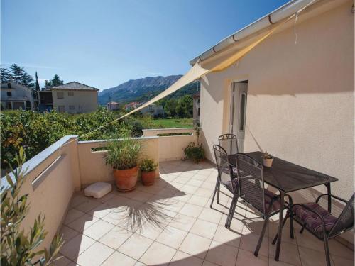  Apartment Draga Bascanska in Draga Bašćanska