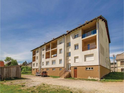  One-Bedroom Apartment in Vrhovine in Vrhovine