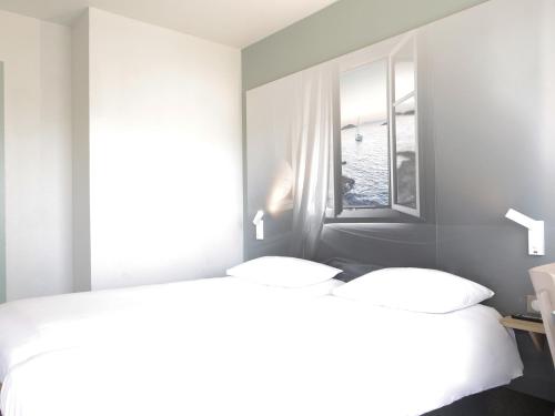 B&B Hotel Hyeres Located in Hyeres City Center, B&B Hôtel Hyeres is a perfect starting point from which to explore Hyeres. Both business travelers and tourists can enjoy the propertys facilities and services. Servic