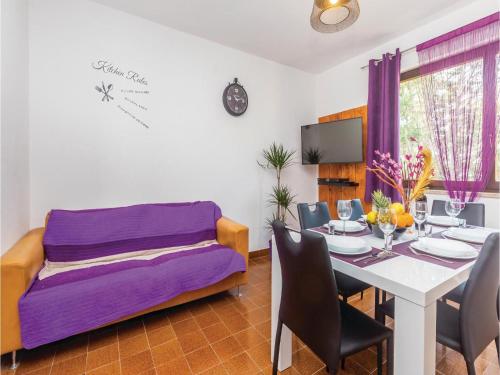  Four-Bedroom Apartment in Draga Bascanska in Draga Bašćanska