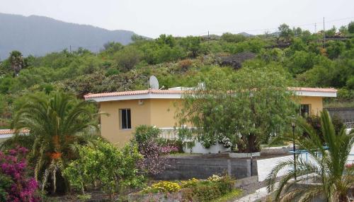 Los Guanches Bungalows