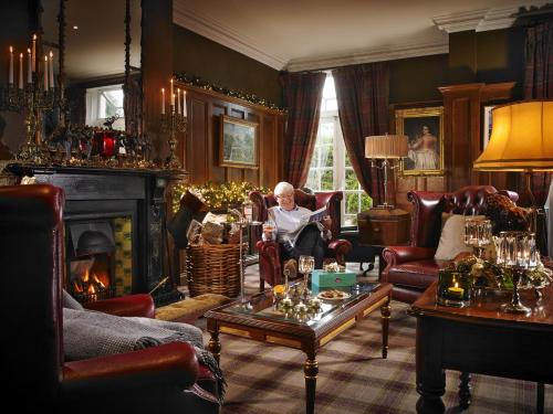 Hayfield Manor - image 14