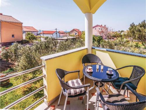 Two-Bedroom Apartment in Vrsi in Vrsi