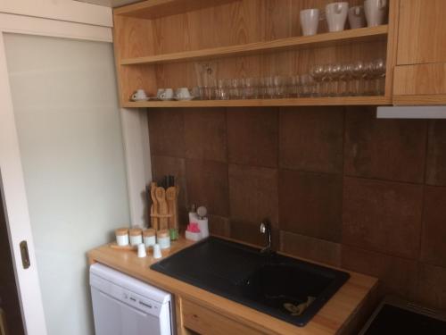 keuken, Casa Portas 8&10 in Lamego