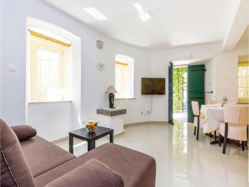 Two-Bedroom Apartment in Novi Vinodolski in Novi Vinodolski