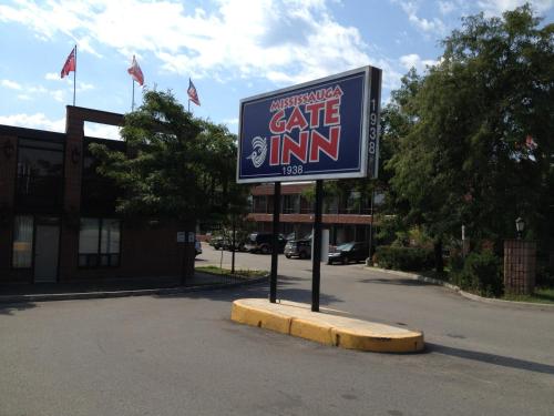 Mississauga Gate Inn, Mississauga