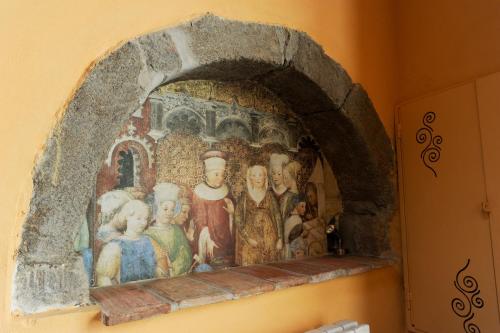 B&B Medieval House - image 11