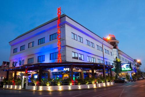 

Elegance Hotel & Casino