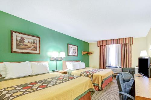 Super 8 By Wyndham Mckinney/Plano Area in Мак-Кинни