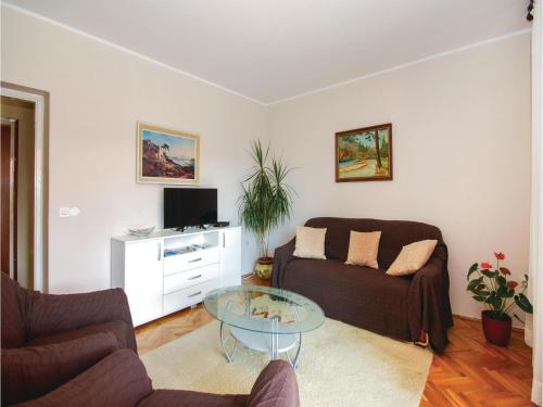  Two-Bedroom Apartment in Jurdani in Jurdani