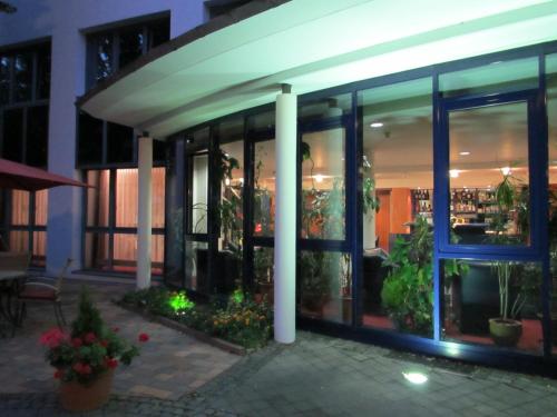 Hotel Carat - image 8