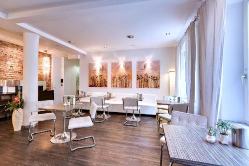 ArtHotel City - main image