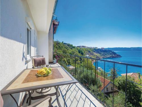  One-Bedroom Apartment in Cesarica in Cesarica