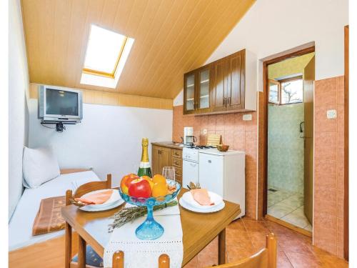  Apartment Karlobag with Sea View 01 in Karlobag