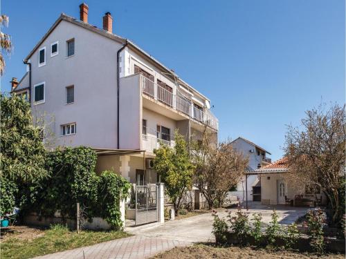  One-Bedroom Apartment in Kastel Stafilic, Unterkunft in Kaštela