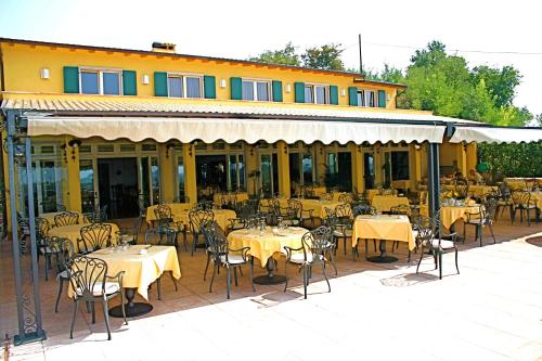  La Dolce Vita, Pension in Cavaion Veronese