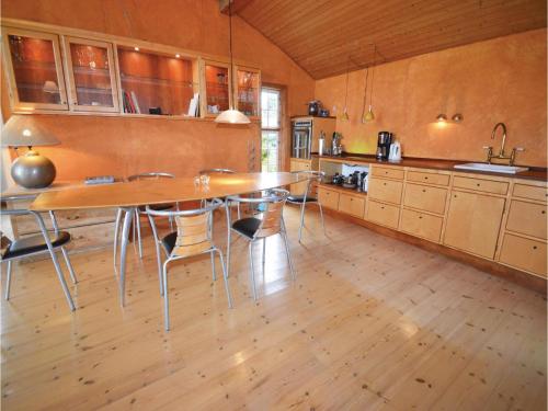 Konyha, Two-Bedroom Holiday Home In Faxe in Faxe