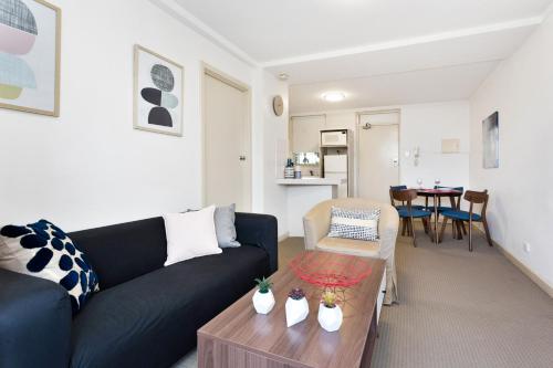 South Perth Executive Apartment