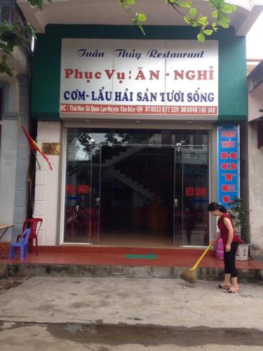Tuan Thuy hotel Quan Lan in Quan Lan Island