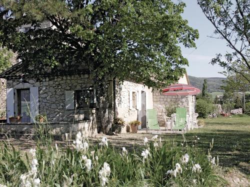 Holiday home route de Roynac H-833 gîte à louer Roynac