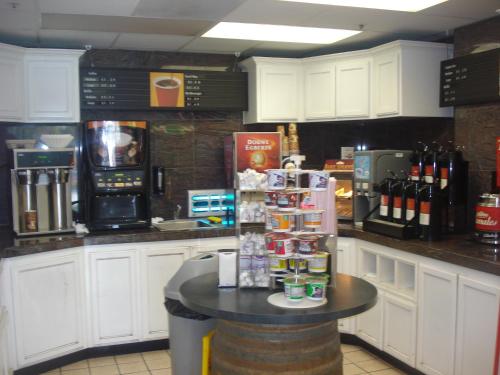 餐飲選擇, 加里克法姆汽車旅館 (Garlic Farm Inn) in 吉爾羅伊