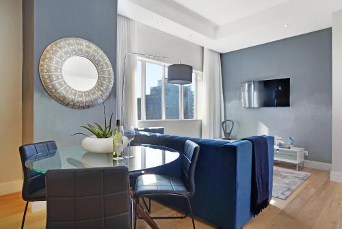 Triangle Luxury Suites by Totalstay