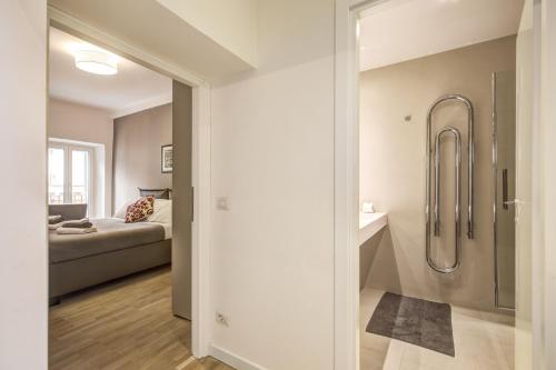 Orange Suites - image 10