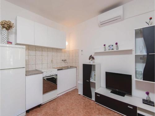  Apartment Zuljana with Sea View I in Žuljana