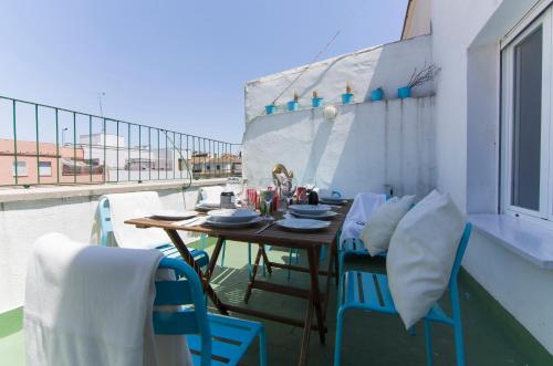 Atico Atocha + Terraza - image 4