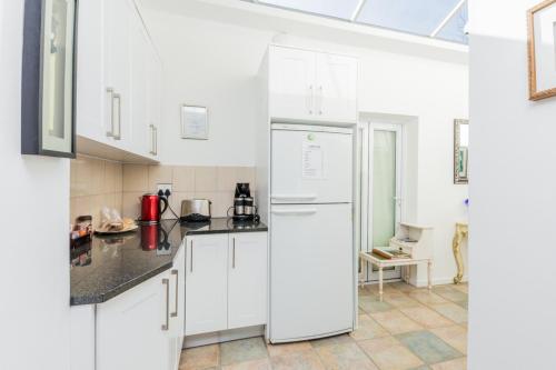 51 on Forest Drive图片