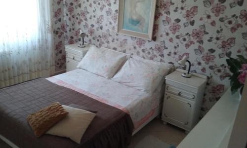 2 bedrooms, 4 beds