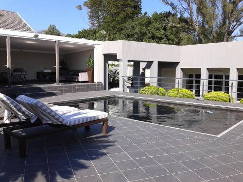 

Seasons Find Guest Lodge