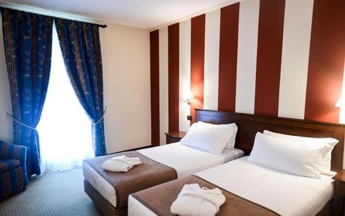 Santo Stefano SPA & BIKE Relais Santo Stefano SPA Relais is perfectly located for both business and leisure guests in Sandigliano. Both business travelers and tourists can enjoy the propertys facilities and services. Service-minded