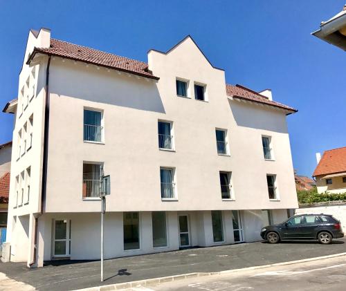 City Center Boutique Apartments - image 8