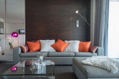 Luxury Suites at Palms Place - main image