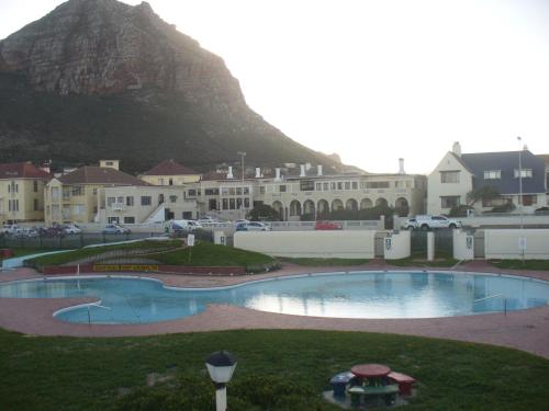 Royal at Sea, Muizenberg (photo 2)