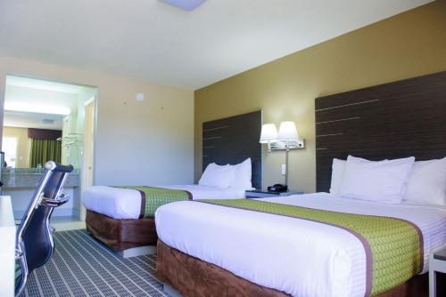 เดย์ อินน์ แอนด์ สวีท บาย วินด์แฮม เอเธนส์ แอละแบมา (Days Inn & Suites by Wyndham Athens Alabama) in เอเธนส์ (AL)