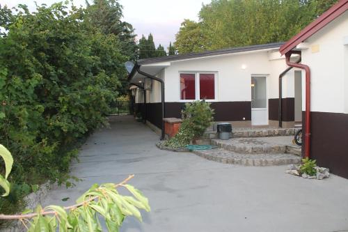 

City Inn Beach Apartments