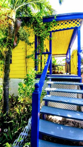Vista exterior, Yocamatsu in Caye Caulker