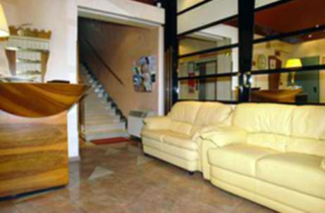 Empfangshalle, Hotel Torrismondi in Cuneo