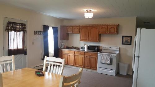 The Whitetail Inn and Suites- Lincoln - 주방