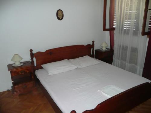 Apartmani Maver - image 12