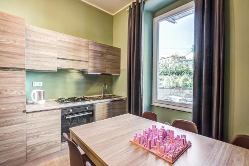 Cinque Terre Stylish Apartments - image 9