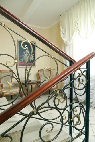 Legendary Hotel Tsarskii Dvor - image 2