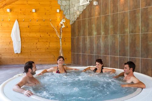 Hôtel & Spa Les Bartavelles - image 7