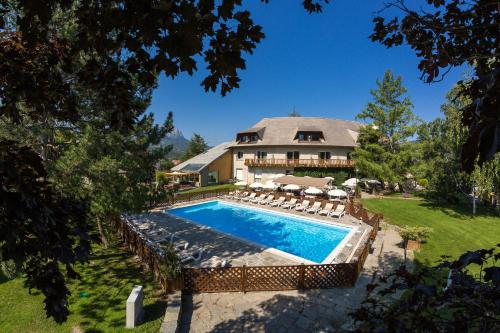 Hôtel & Spa Les Bartavelles, Crots