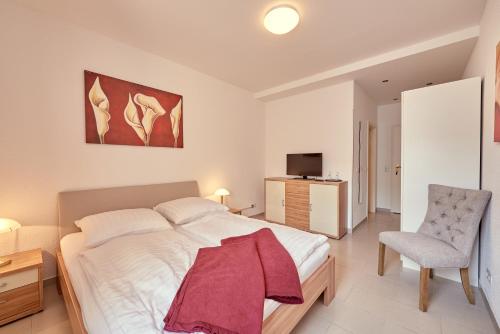 Double Room image 9
