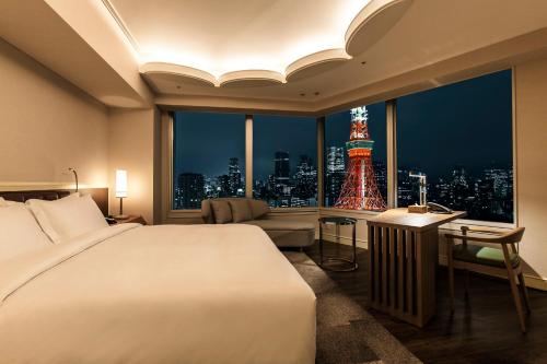 Club Corner King Room with Tokyo Tower View - Non-Smoking - Club Lounge Access