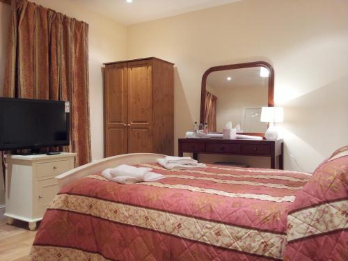 The Dharma Lodge - image 3