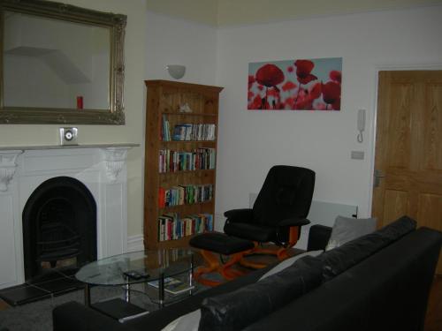 High Street Suites 3 - Apartment - Ventnor